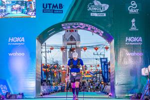 BIB: 250, 2001
                            <button type="button" onclick="openModal(21794970)" class="btn btn-primary btn-sm float-right btn-popup" data-toggle="modal" data-target=".modal-high-quality">
                        <i class="fas fa-shopping-cart"></i> Add to Cart
                    </button>
                                            <button type="button" onclick="isThisMe(21794970, true)" class="btn btn-success btn-sm float-right btn-popup btn-isme hidden" data-toggle="tooltip" data-placement="bottom" title="นี่คือรูปของคุณใช่ไหม คลิกที่นี่เพื่อเอาเข้าอัลบั้ม">
                        <i class="fas fa-plus"></i> Add to album
                    </button>
                    <button type="button" onclick="isThisMe(21794970, false)" class="btn btn-warning btn-sm float-right btn-popup btn-isnotme hidden">
                        <i class="fas fa-ban"></i> Remove from album
                    </button>